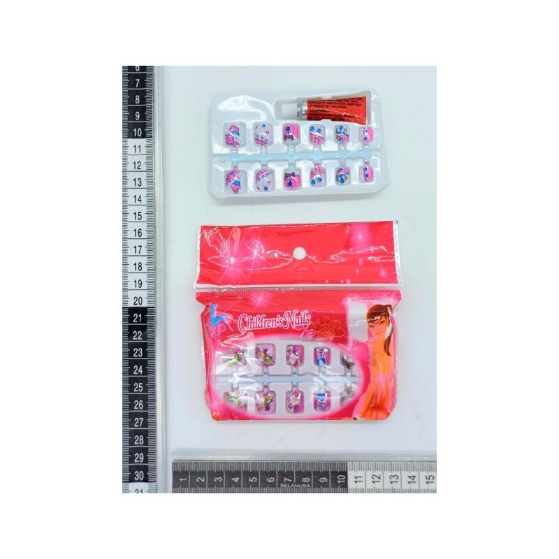 W – 178 uñas para niña children nails con pegamento C/12 TB-0786