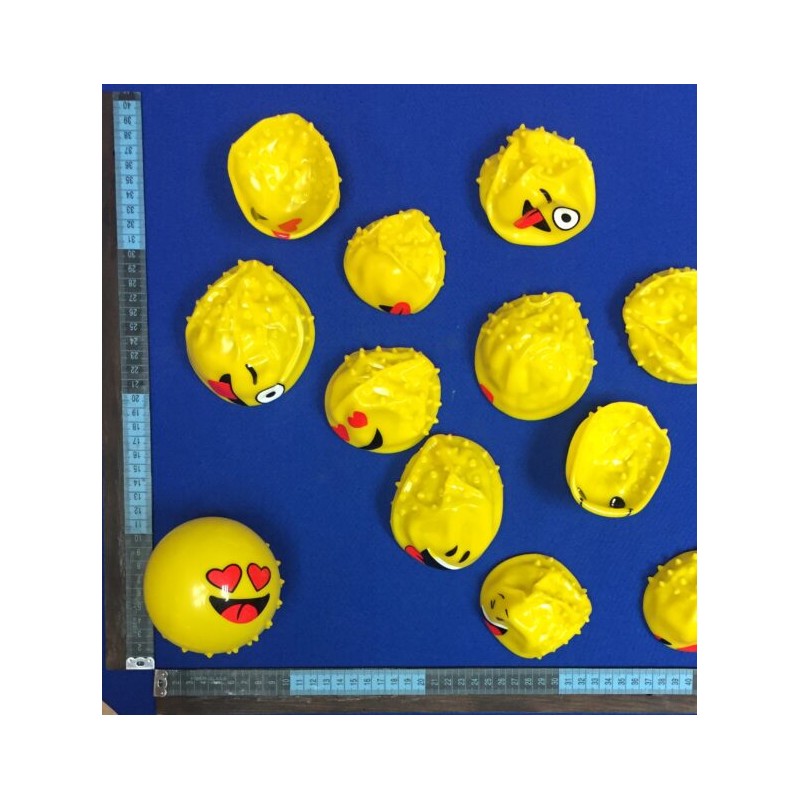 T – 125 pelota inflable picos antiestres emoji C/12 TG-0835E